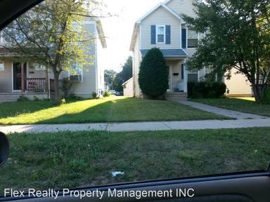 Main picture of 2477 Franklin Ave