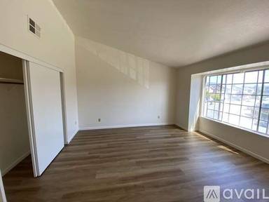 Main picture of 2923 Creek Point Dr
