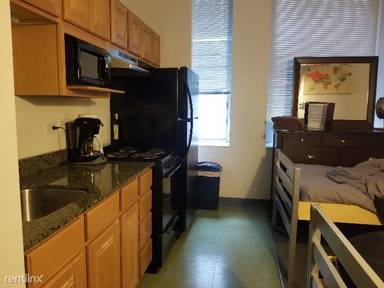 Main picture of Pittsfield Apartments