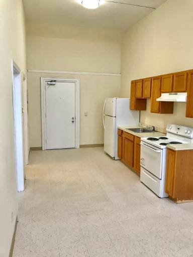 Main picture of 111 Franklin Sq