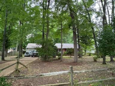 Main picture of 105 Old Railway Rd