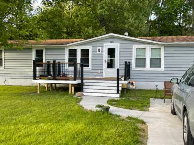 Main picture of 102 Blackwood Ct