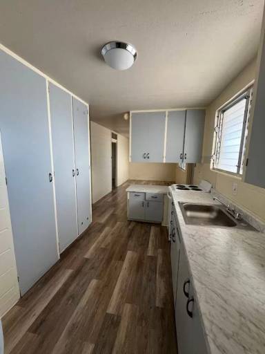 Main picture of 755 Umi St