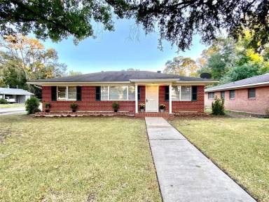 Main picture of 433 Pennsylvania Ave