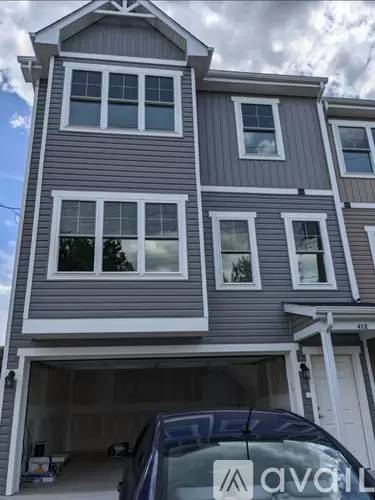 Main picture of 412 Friday Rd