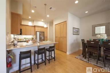 Main picture of 1103 Trinity Ln
