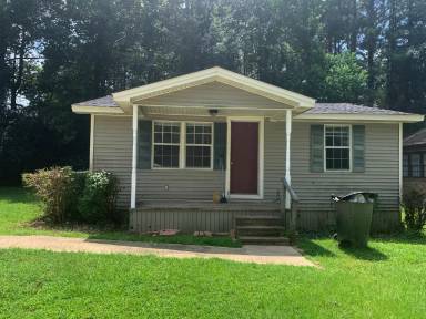 Main picture of 3205 Sutton Dr