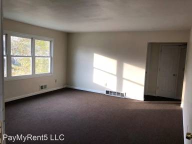 Main picture of 5800 N 83rd St