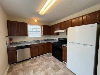 Main picture of 1183 Red Oak Cv
