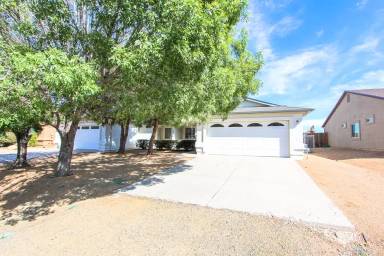 Main picture of 7348 E Horseshoe Ln