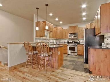 Main picture of 2980 Ariel Dr