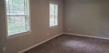 Main picture of 4205 Pickwick Dr