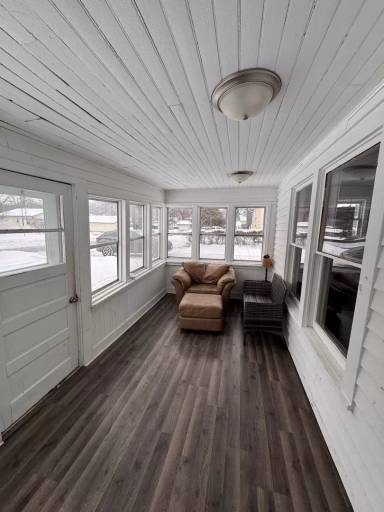 Main picture of 523 Tyler St