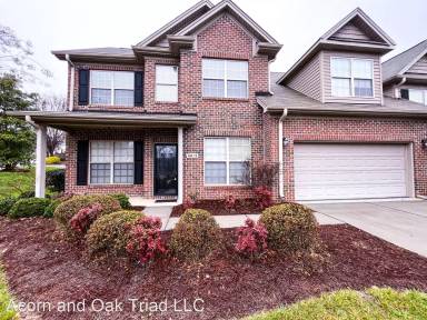 Main picture of 4000 Chianti Way