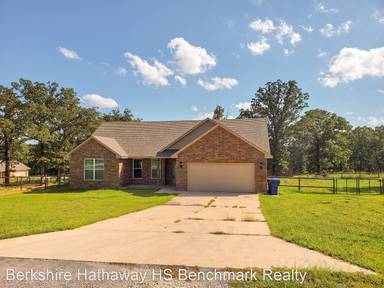 Main picture of 153 Chase Hollow Rd