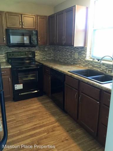 Main picture of 3230 Missouri Pl