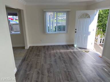 Main picture of 454 Orange Ave