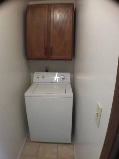 Main picture of 660 E Lakeside Dr