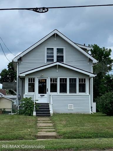 Main picture of 407 Norton Ave