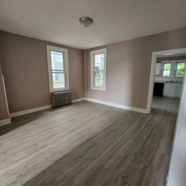 Main picture of 46 S Pine St