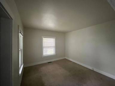 Main picture of 2320 Fremont St
