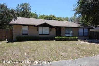 Main picture of 110 Magnolia Ave