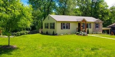 Main picture of 8119 Harris Ave