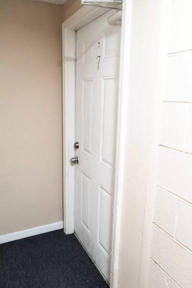 Main picture of 121 Pruett Pl