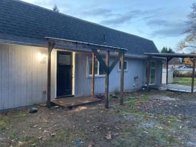 Main picture of 605 98th St S