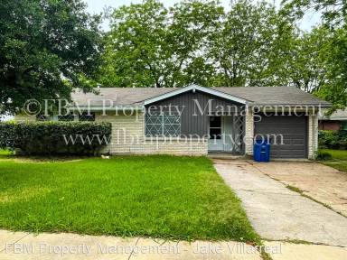 Main picture of 2605 Linda Dr