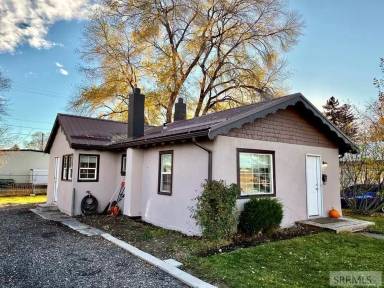 Main picture of 410 Garfield St