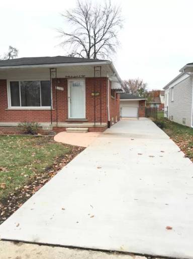 Main picture of 22708 Millenbach St