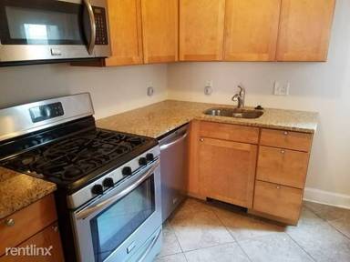 Main picture of 270 Belleville Ave