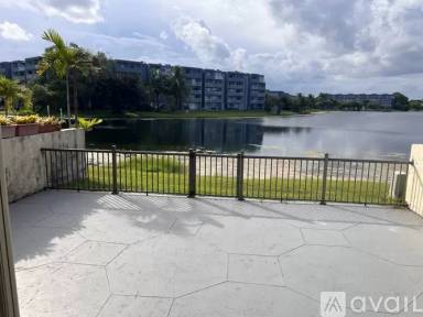 Main picture of 9137 Fontainebleau Blvd