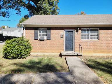 Main picture of 2210 Early St