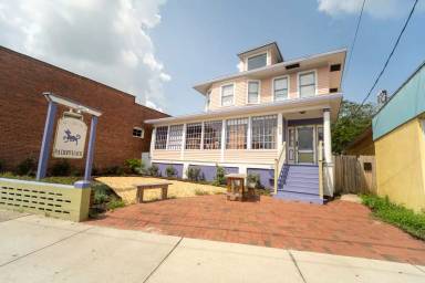 Main picture of 60 San Marco Ave
