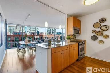 Main picture of 500 N Kingsbury St