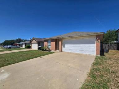 Main picture of 2413 Haven Dr