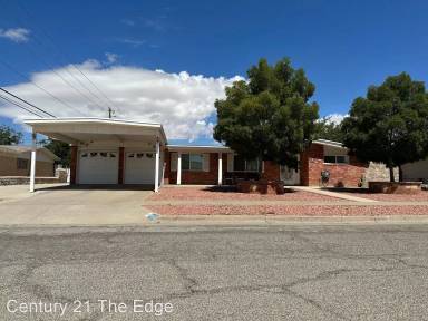 Main picture of 8017 Mineola Dr