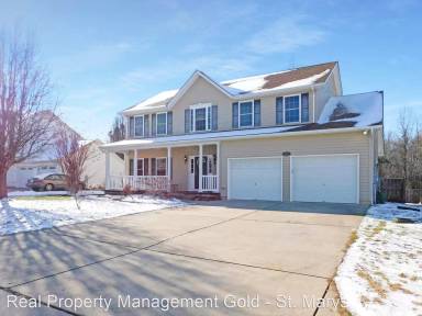 Main picture of 45423 Heather St