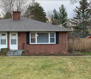 Main picture of 3182 60th St SE