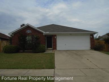 Main picture of 7201 Harris Meadows Dr