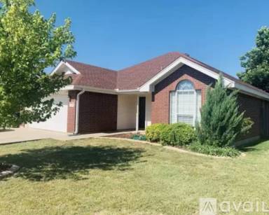 Main picture of 3826 Notre Dame Cir