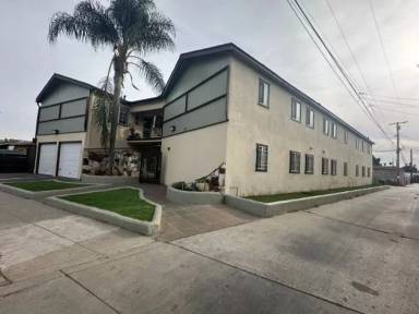 Main picture of 172 E Ellis St