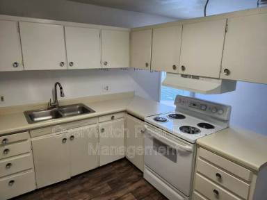 Main picture of 3925 E 9th Ave