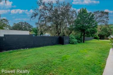 Main picture of 112 Karde Ln