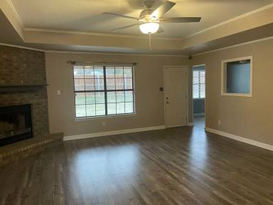 Main picture of 1207 Acapulco Ln