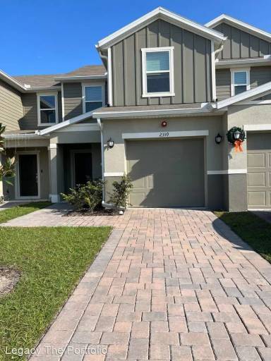 Main picture of 2359 Hollyberry Way