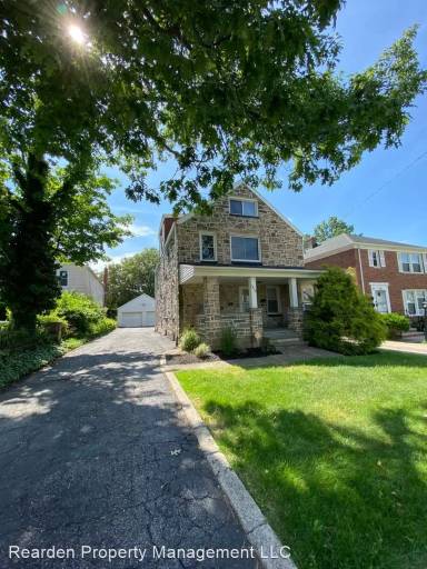 Main picture of 1412 Sheffield Rd