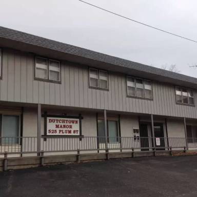 Main picture of 525 Plum St
